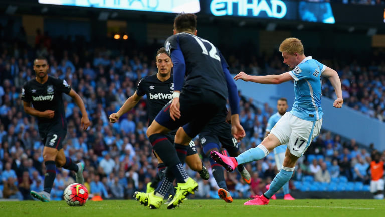 2025 赛季：德州游骑兵队王牌德格罗姆在康复后出赛，球速在 9 月份依然维持在 99 哩